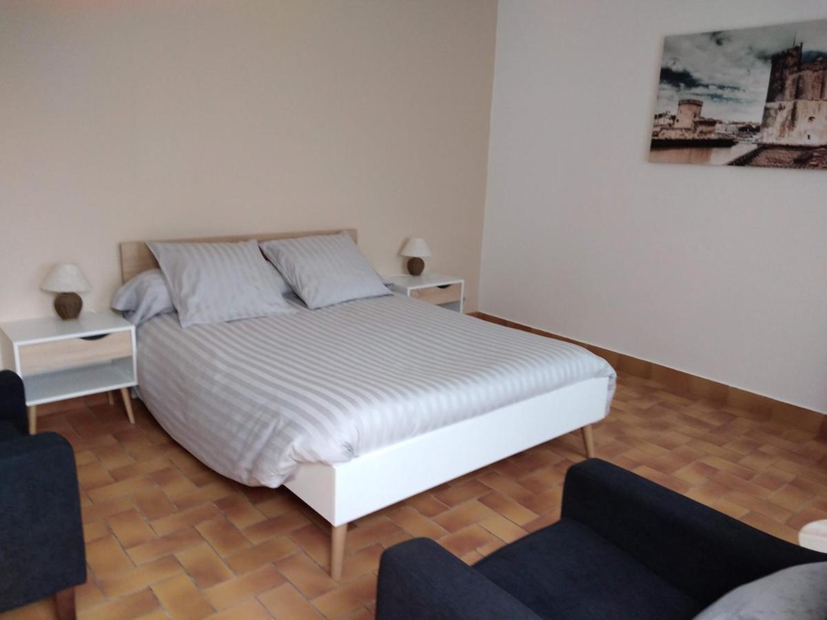 Appartement A Rochefort ภายนอก รูปภาพ